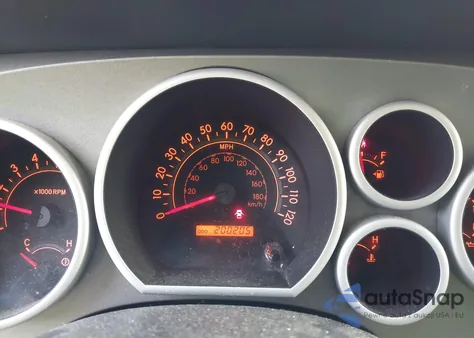 2013 Toyota Tundra Double Cab Sr5 z USA, uszkodzony, nr VIN 5TFUM5F15DX048271